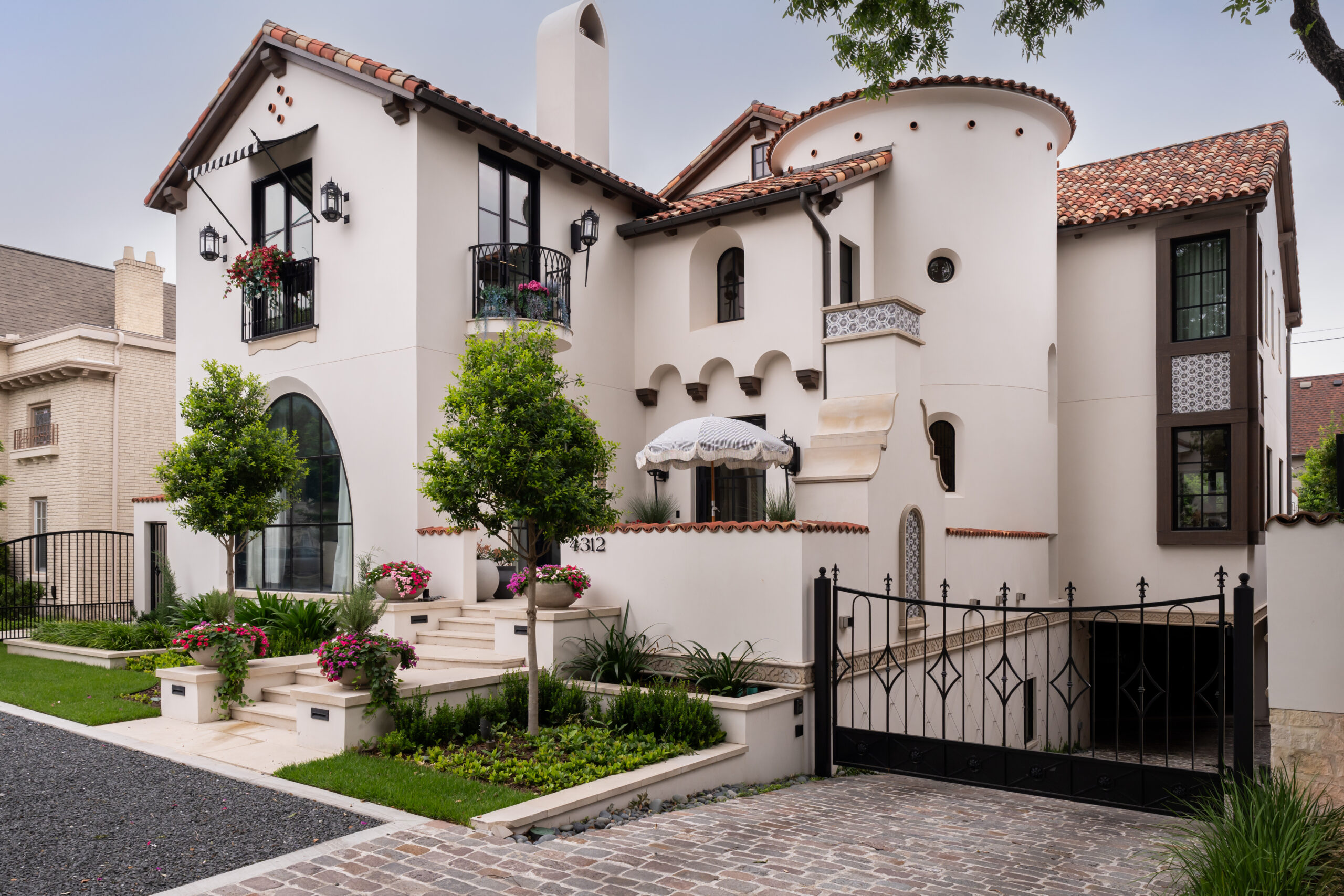 PlatinumSeriesHomes_LivingstonProject_-2